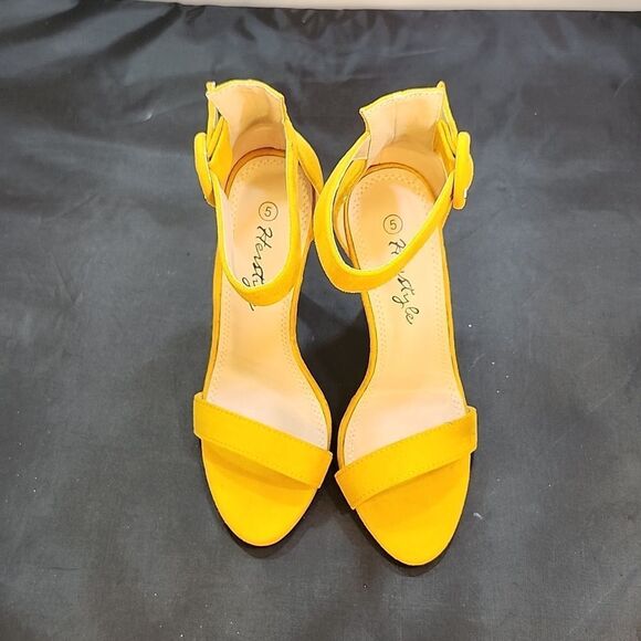 BRAND NEW HERSTYLE CHARMING- ANKLE STRAP ROUNDED BUCKLE OPEN TOE STILETT… - Picture 3 of 16